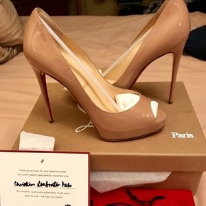 Christian Louboutin Very Prive Nude Heels